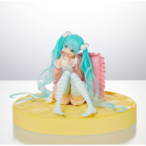 Vocaloid Hatsune Miku Original Casual Wear Version Statue