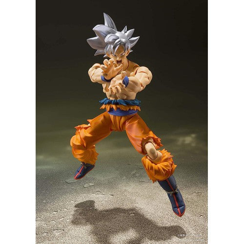 Dragon Ball Super - Son Goku Ultra Instinct - S.H.Figuarts Action Figure